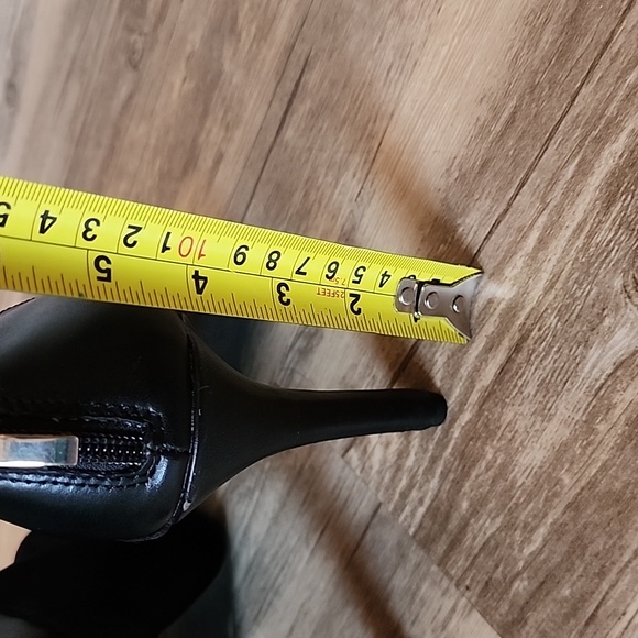 NWOT Alfani Heels, Black Velour, Size 7 - Picture 7 of 7